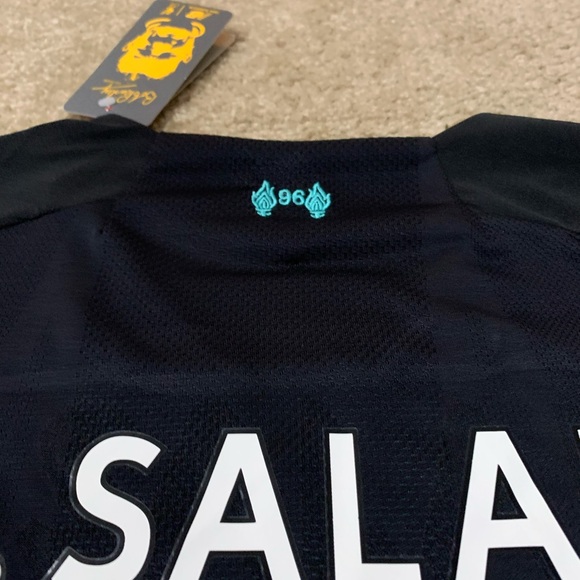 Liverpool Third Away 19/20 Jersey M. SALAH #11 - Picture 10 of 10